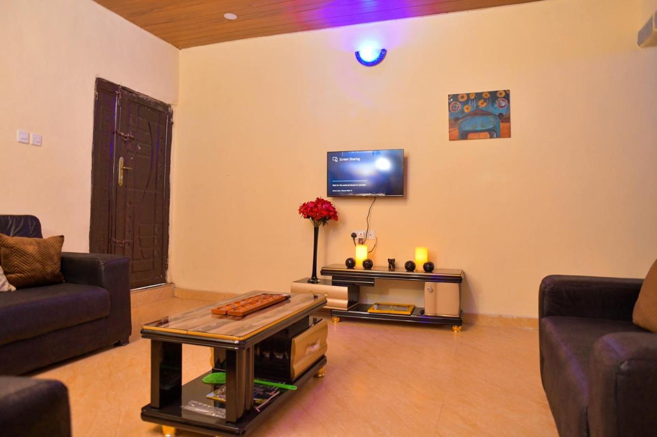Living Green Apartments Airport Pick Up Benin City Kültér fotó