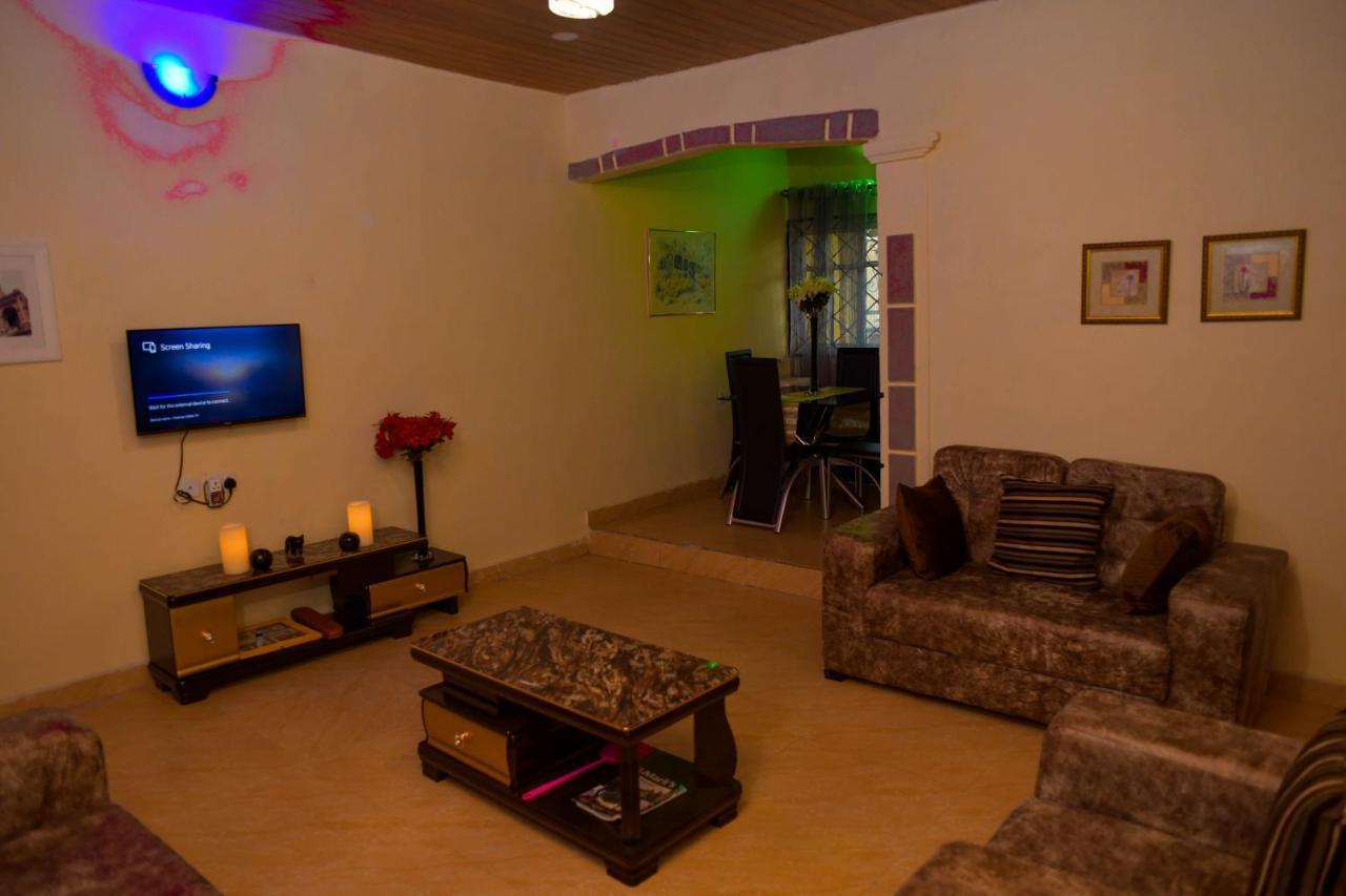 Living Green Apartments Airport Pick Up Benin City Kültér fotó