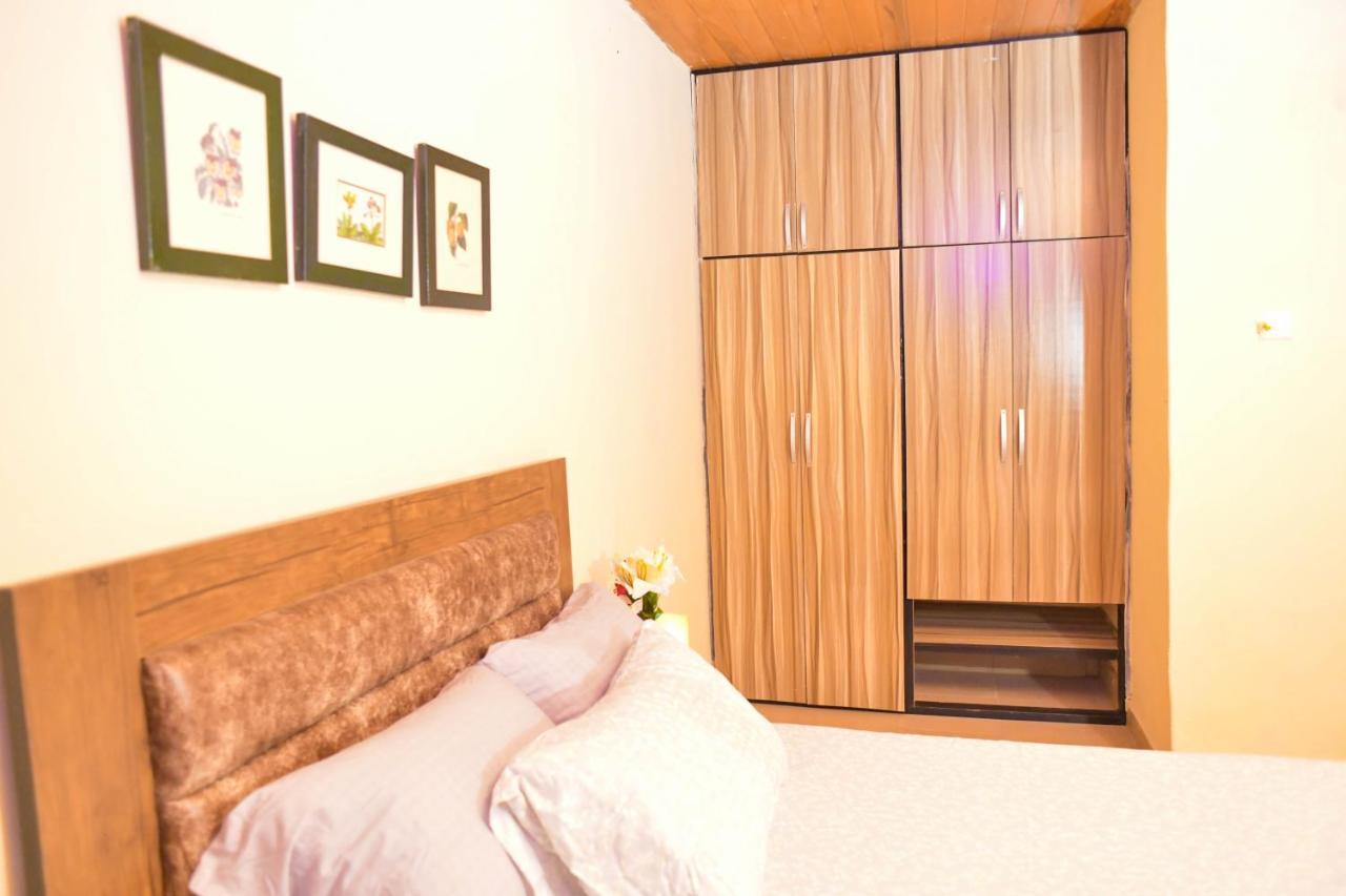 Living Green Apartments Airport Pick Up Benin City Kültér fotó
