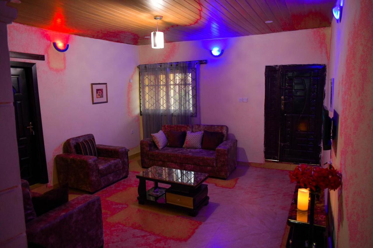 Living Green Apartments Airport Pick Up Benin City Kültér fotó